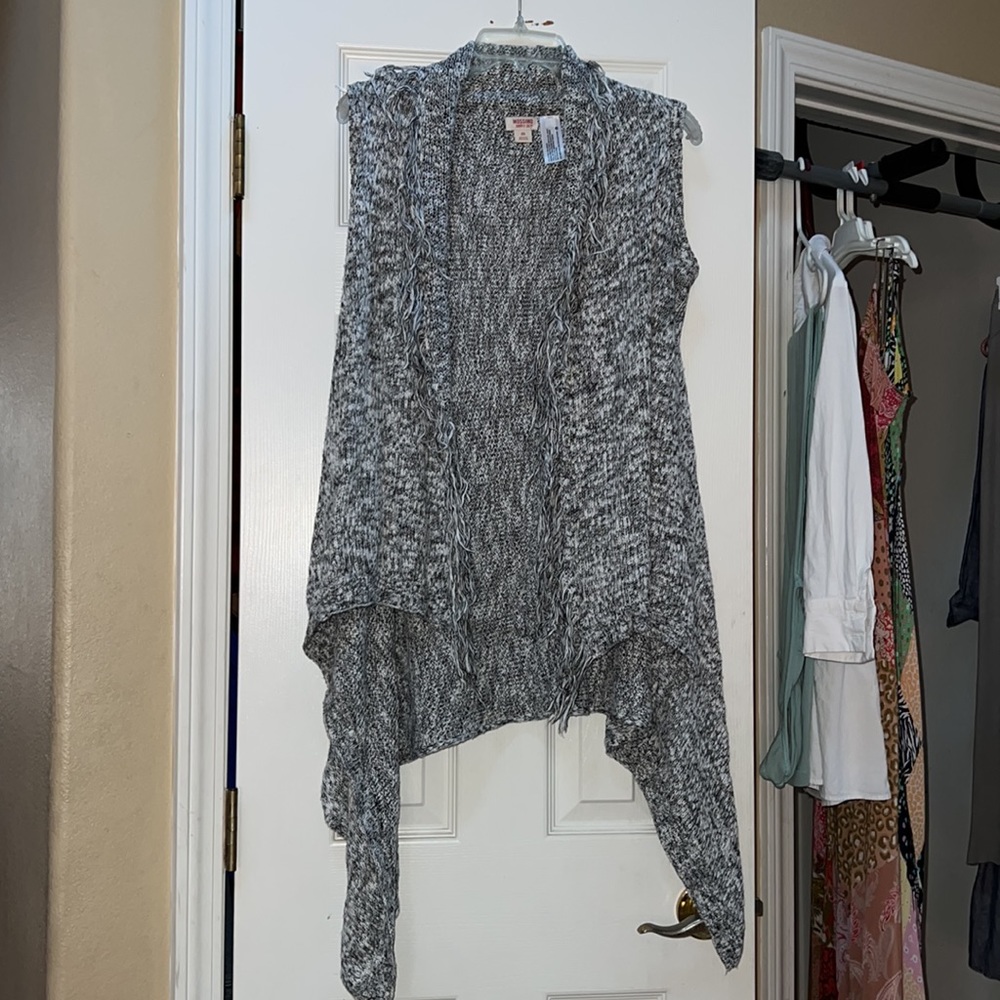 🔥Mossimo Supply Sweater Vest Size XS